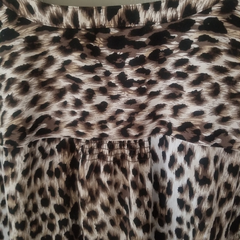 3/4 Button Up Slv, Ruched Gathers - image 6